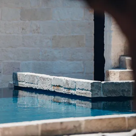 Tenuta Tresca - Dimora Storica Bed & Breakfast 4*