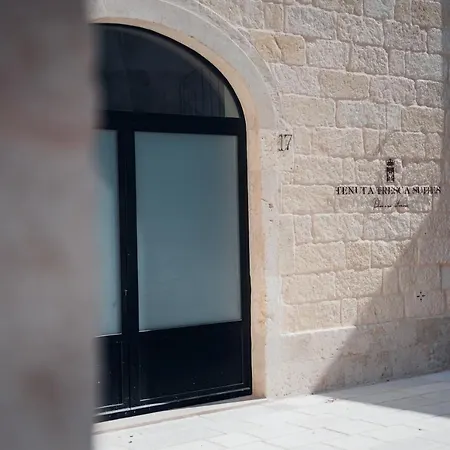 Bed & Breakfast Tenuta Tresca - Dimora Storica 4*