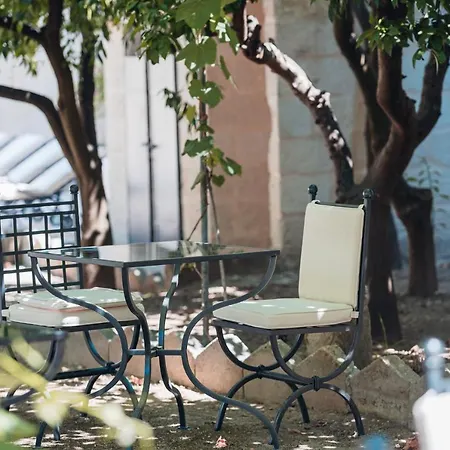 Tenuta Tresca - Dimora Storica Bed & Breakfast 4*